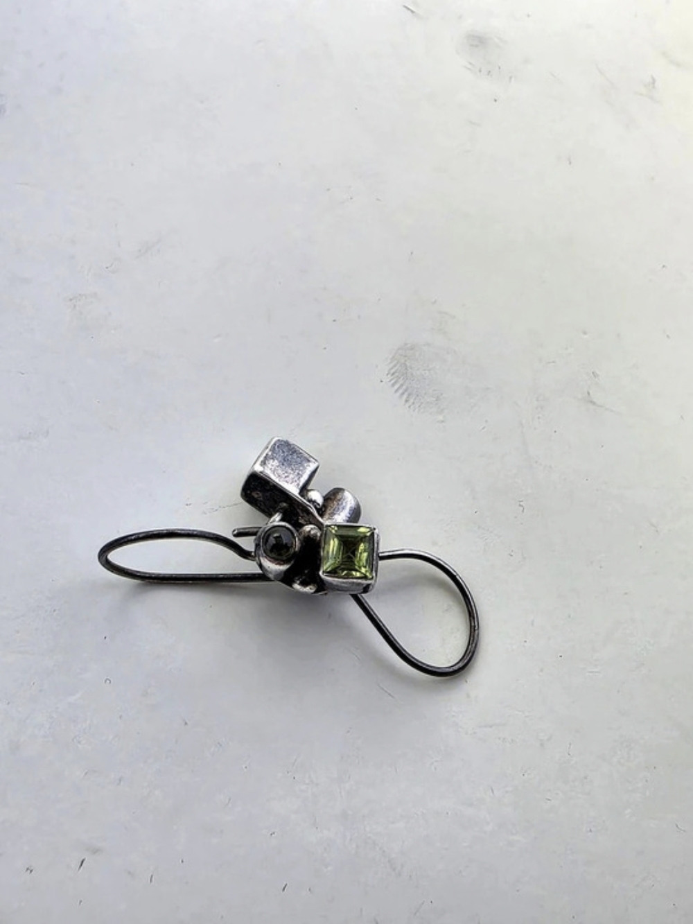✨ Sterling Silver Peridot Modernist Drop Earrings Geometric Handcrafted ✨